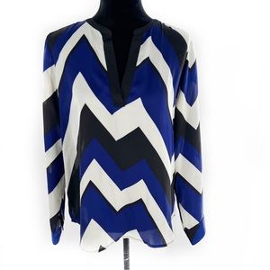 LAUREN Ralph Lauren Chevron Print V-Neck Blouse Long Sleeve Size Petite Medium